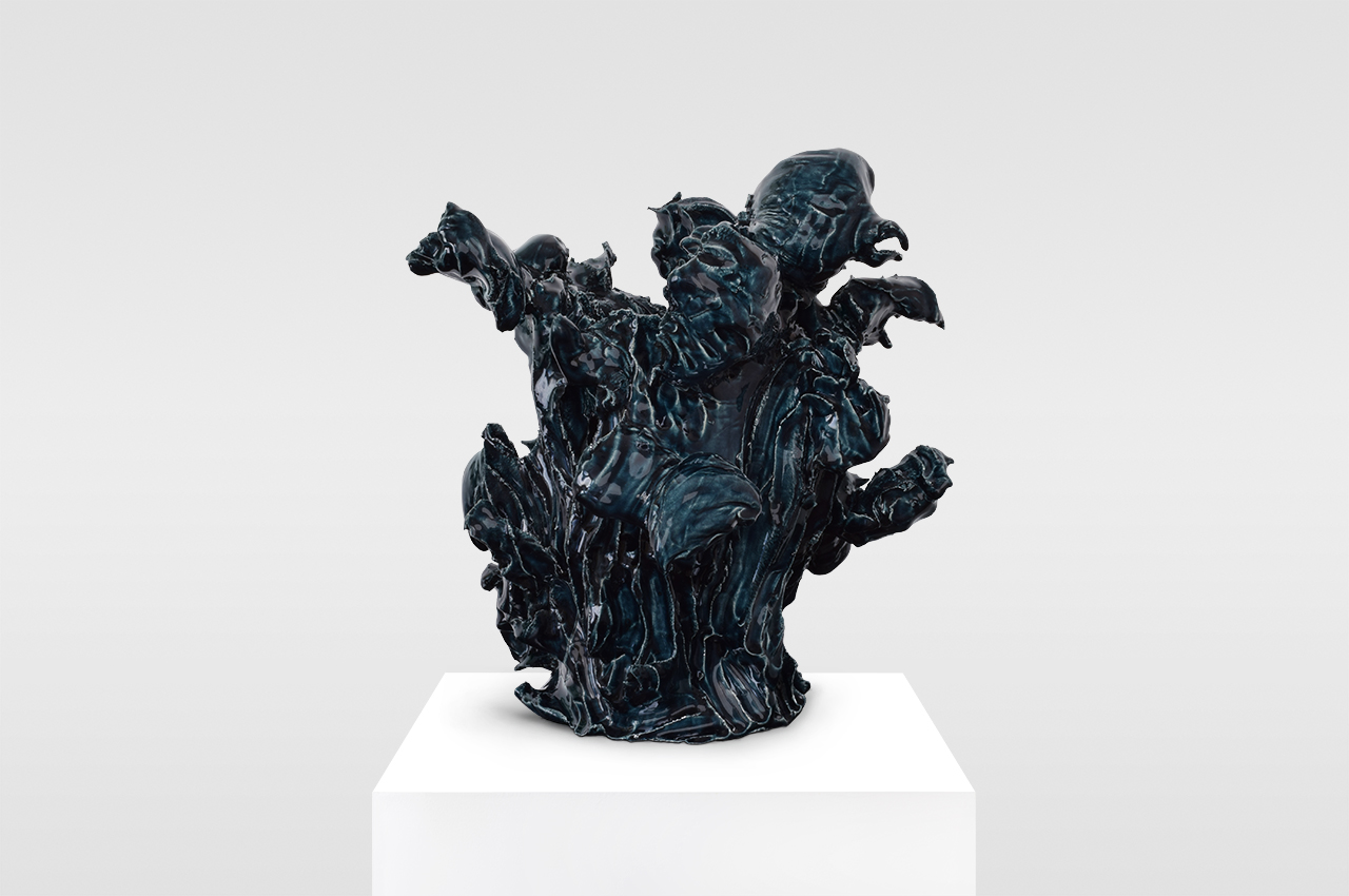 Fable – Grand Dark Blue 001